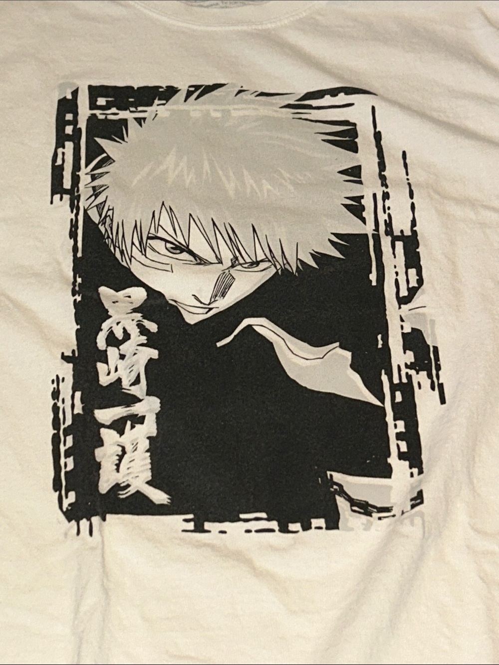 Men's White Short Sleeve Anime Graphic Tee - Picture 4 of 6
